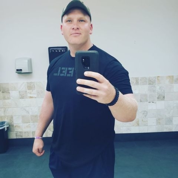 Meet your Posher, Jimmy - Picture 1 of 1